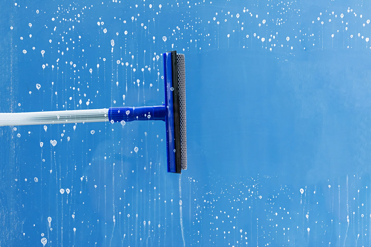 window washing kelowna