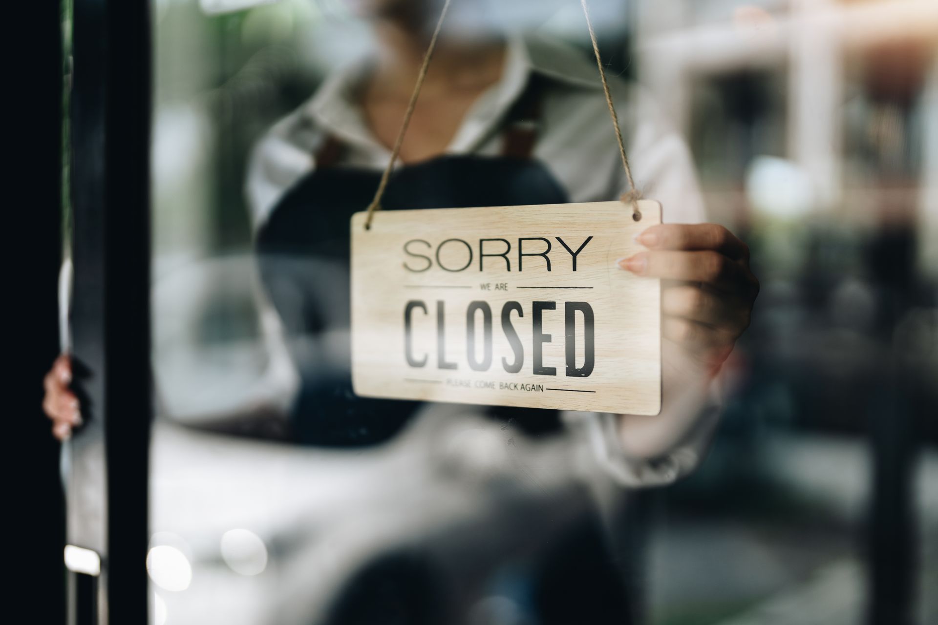 Sorry we are closed sign