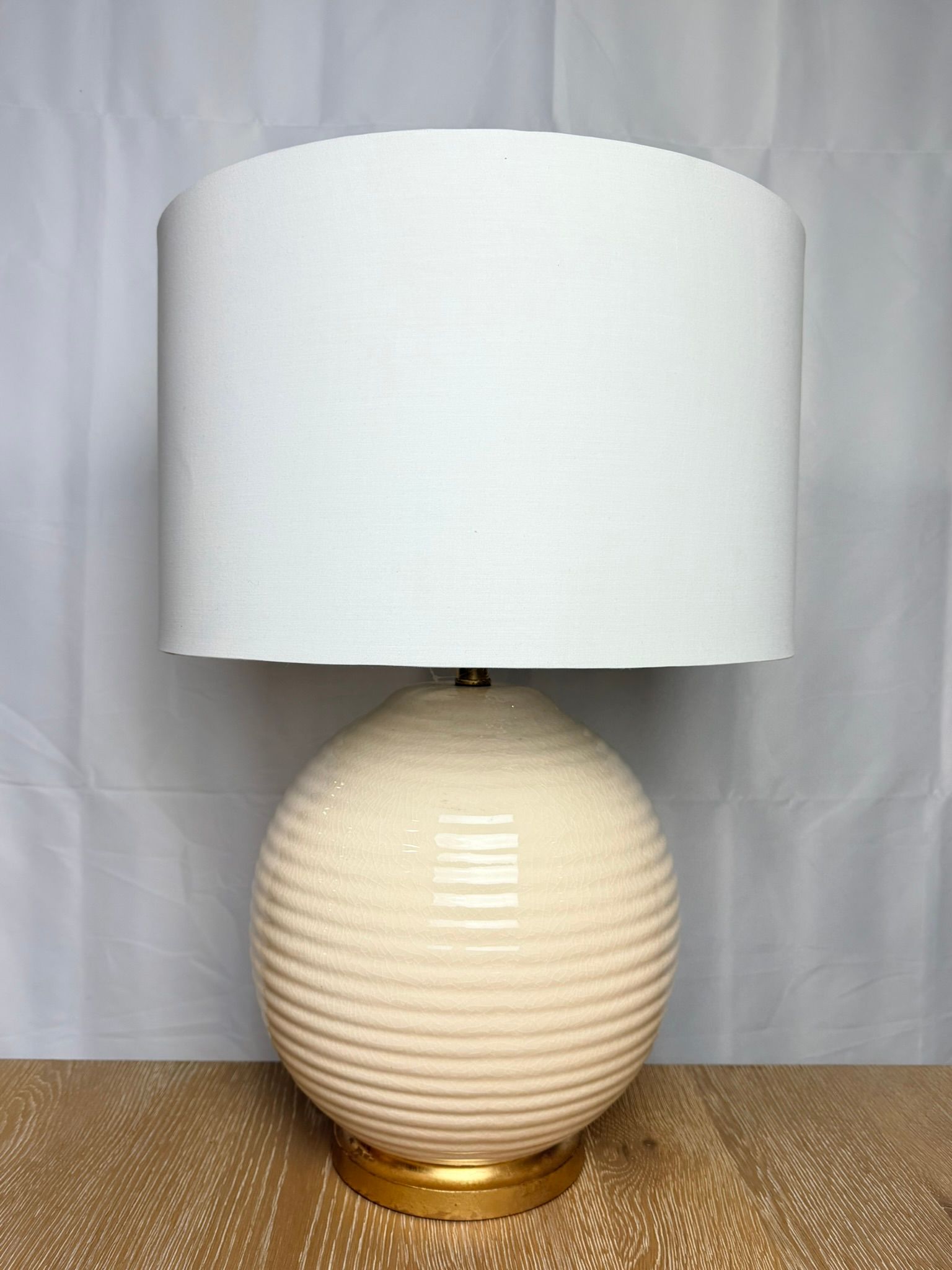 Drexel Heritage White Globe Ceramic Table Lamp
