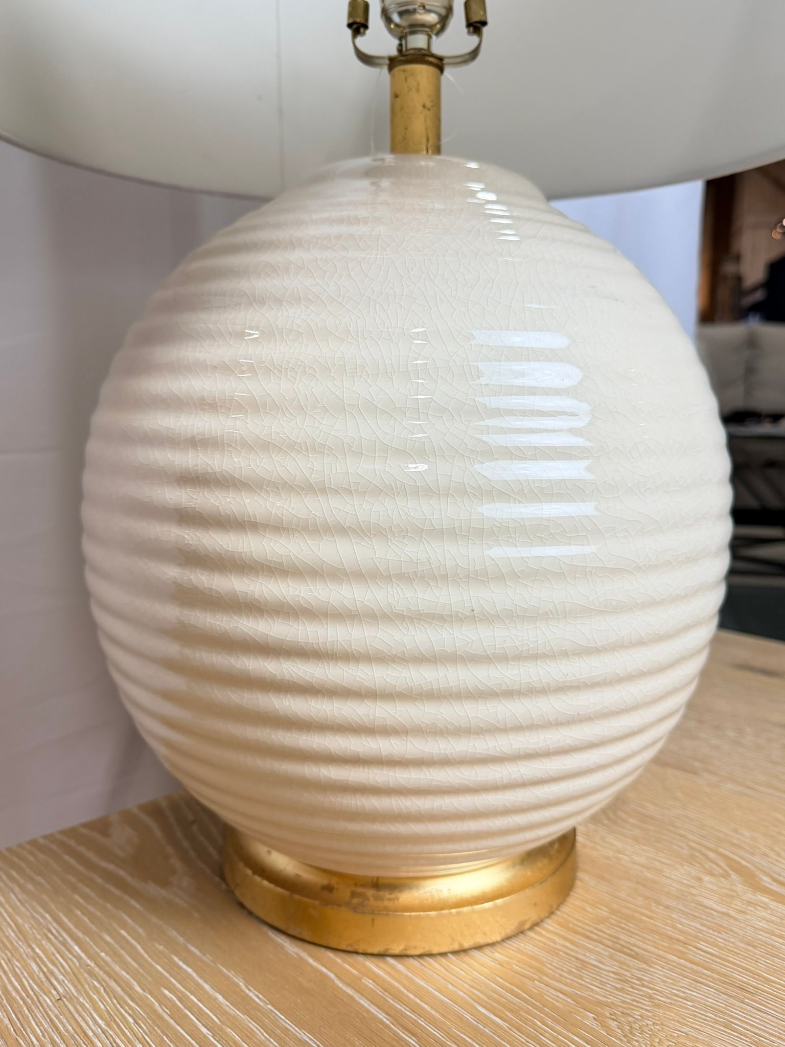 Drexel Heritage White Globe Ceramic Table Lamp