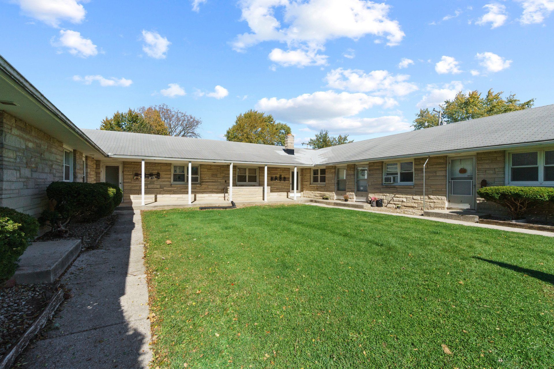 Waynedale Village Apartments Bohouse