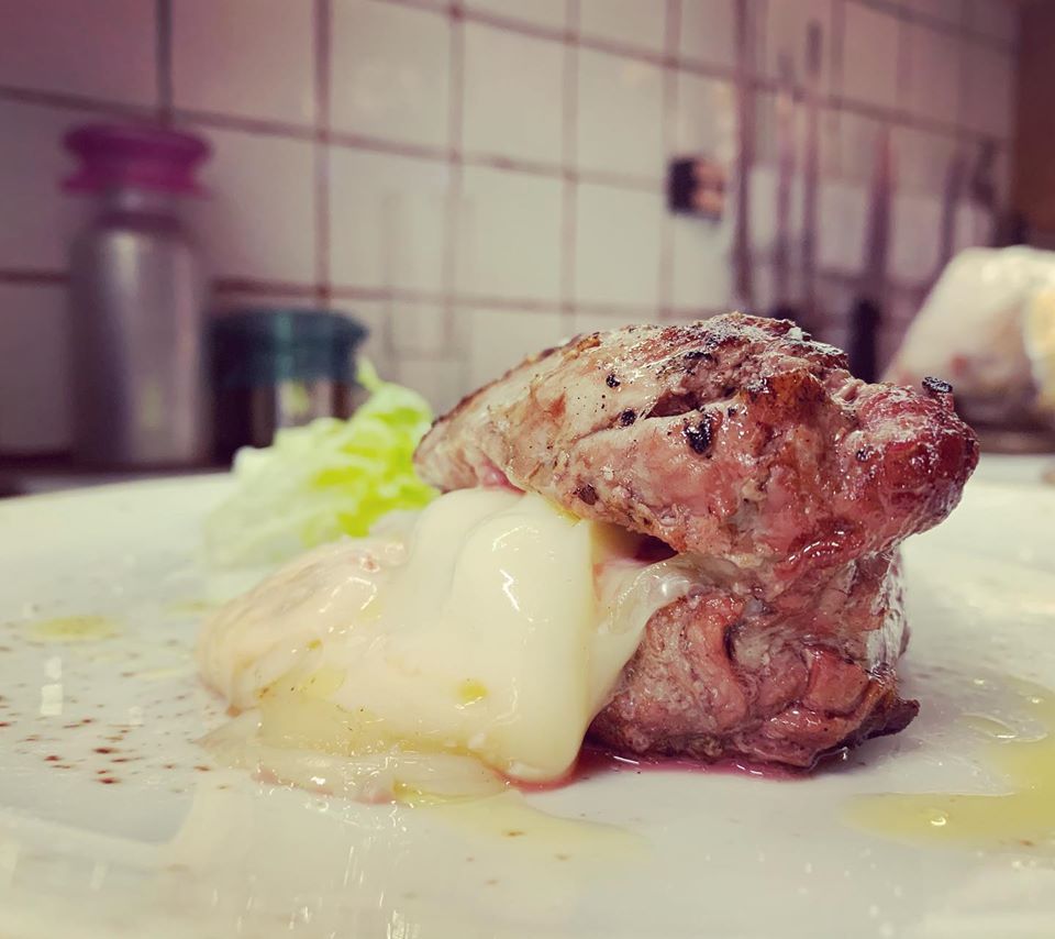 hamburger con formaggio