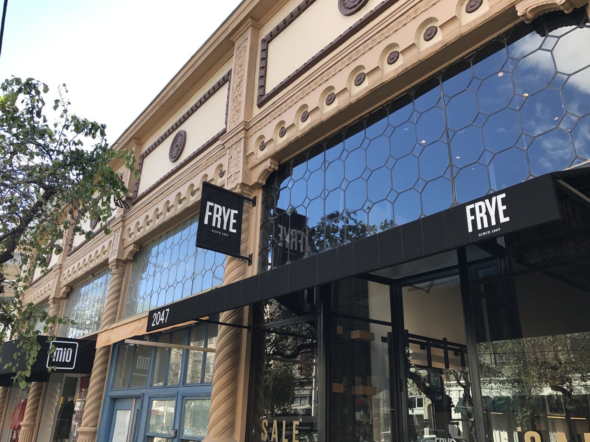 A building with a sign that says frye on it