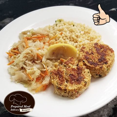 Top Chef Meals Review: Seared Lump Crab Meat Cakes with Vegetable CousCous with Cabbage - $12.85