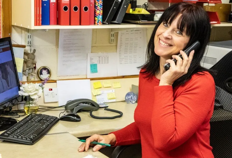 About Us Arabis Couriers