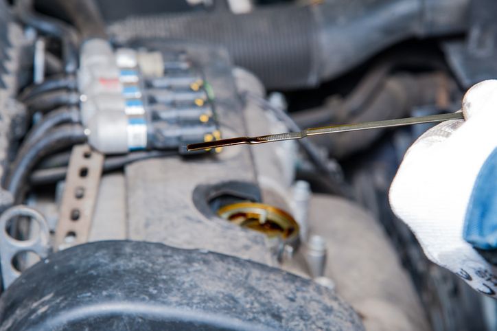 How Weather Conditions Affect Your Car’s Oil Life