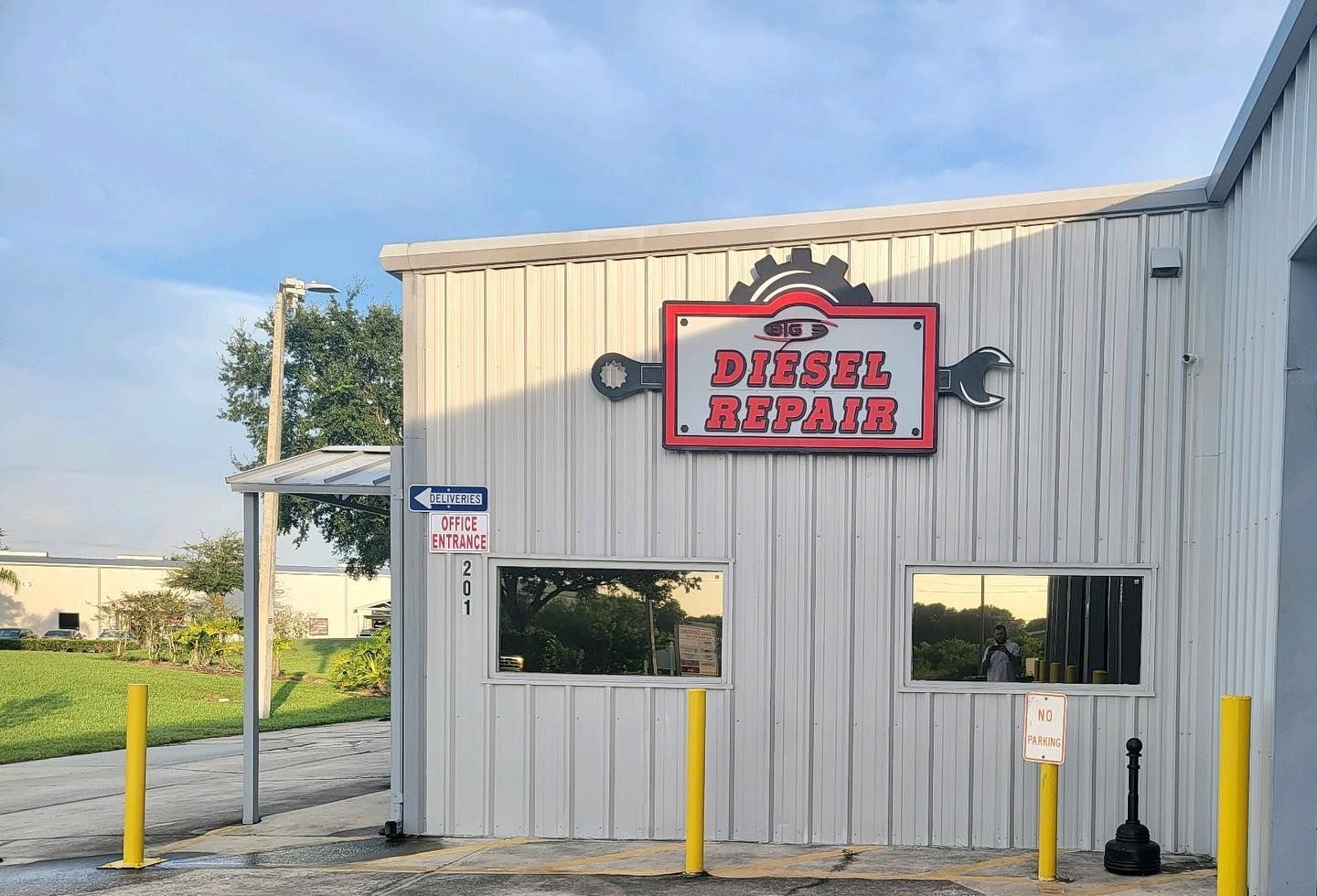 Outside the shop | Big 3 Diesel & Automotive Repair