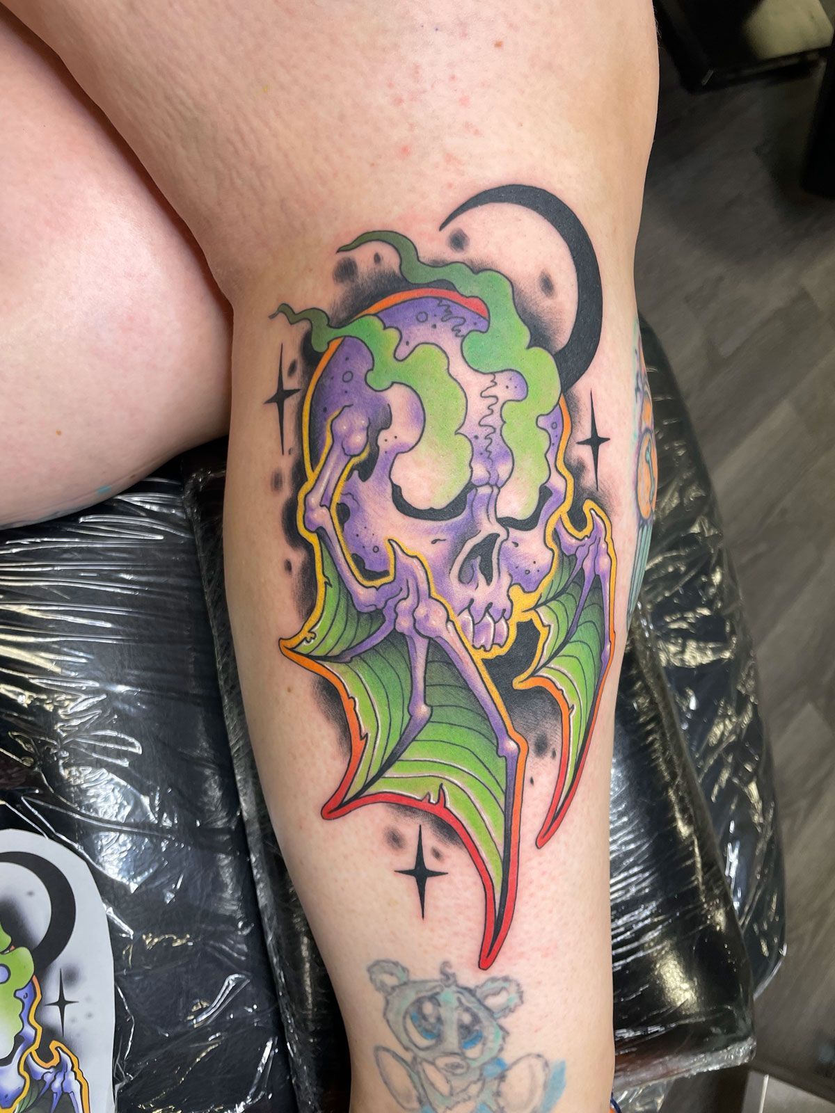 leg tattoo and custom tattoo