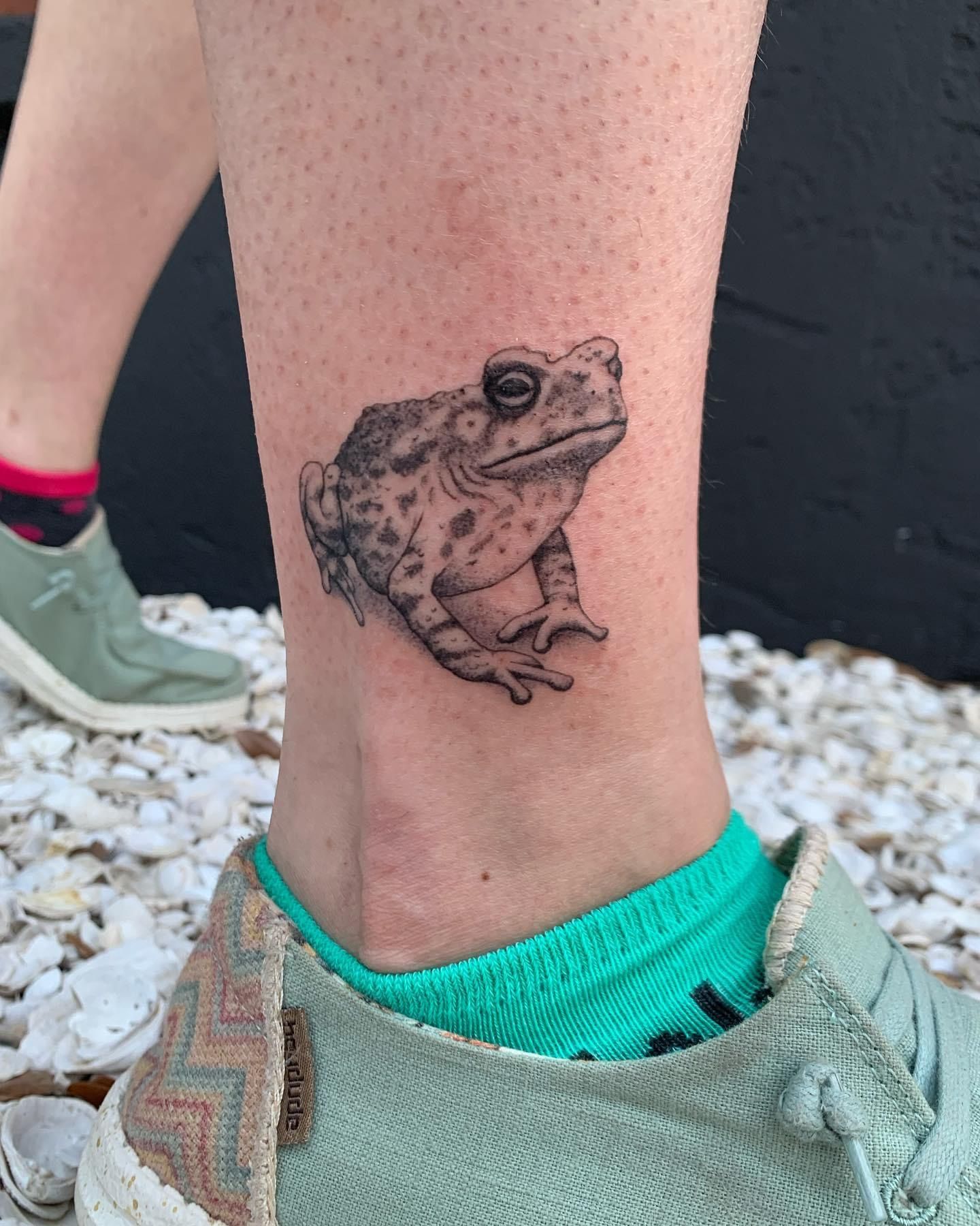 frog tattoo and best tattoo shop in Bradenton