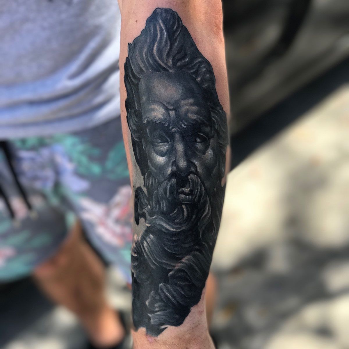 beard man tattoo