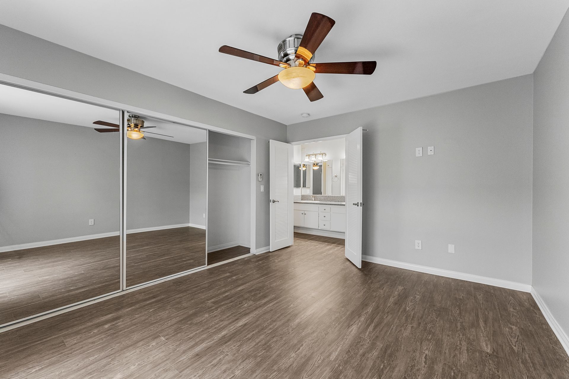 Serena Vista Apartments photo gallery