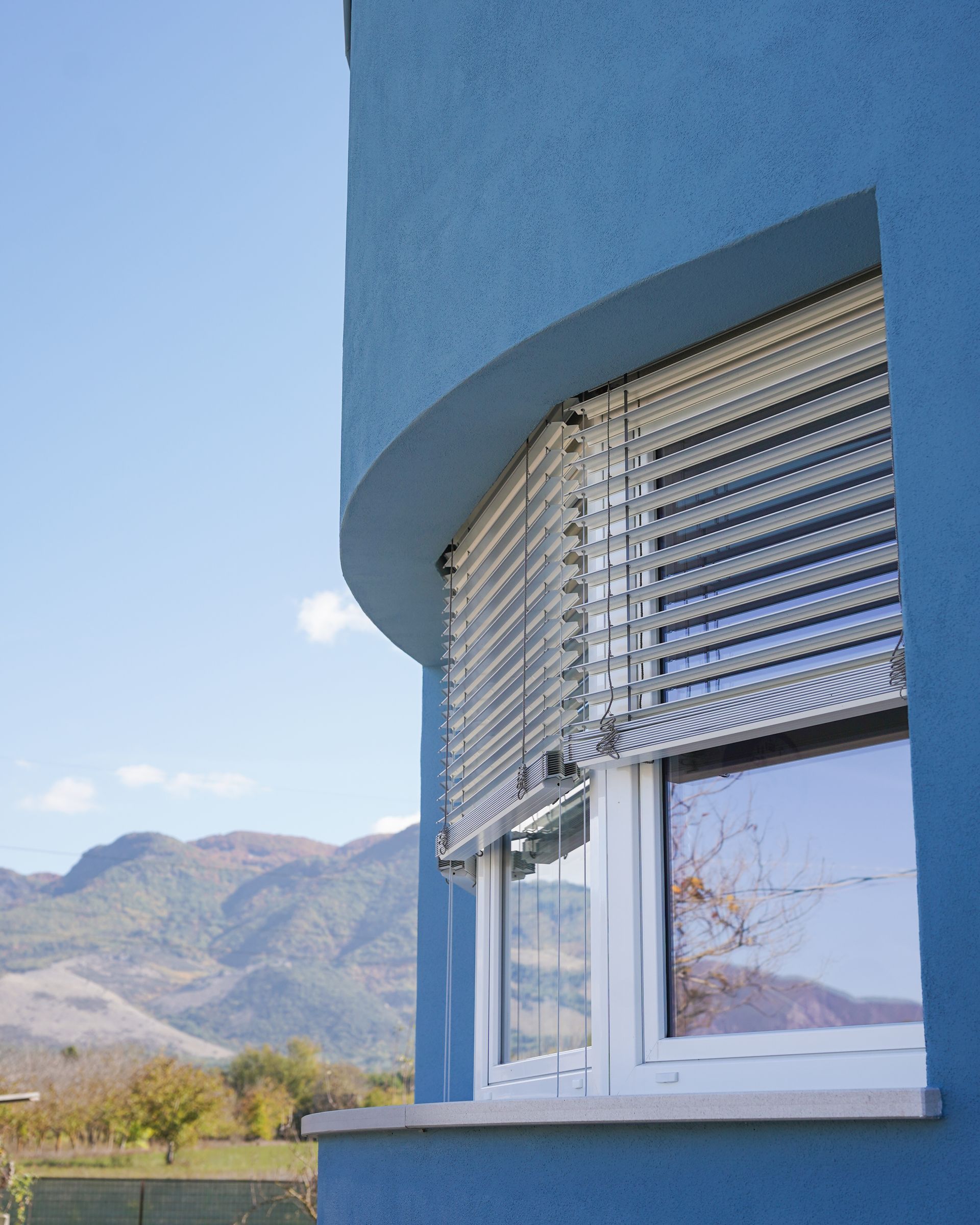 Persiane avvolgibili installate da Eurolegno Plast