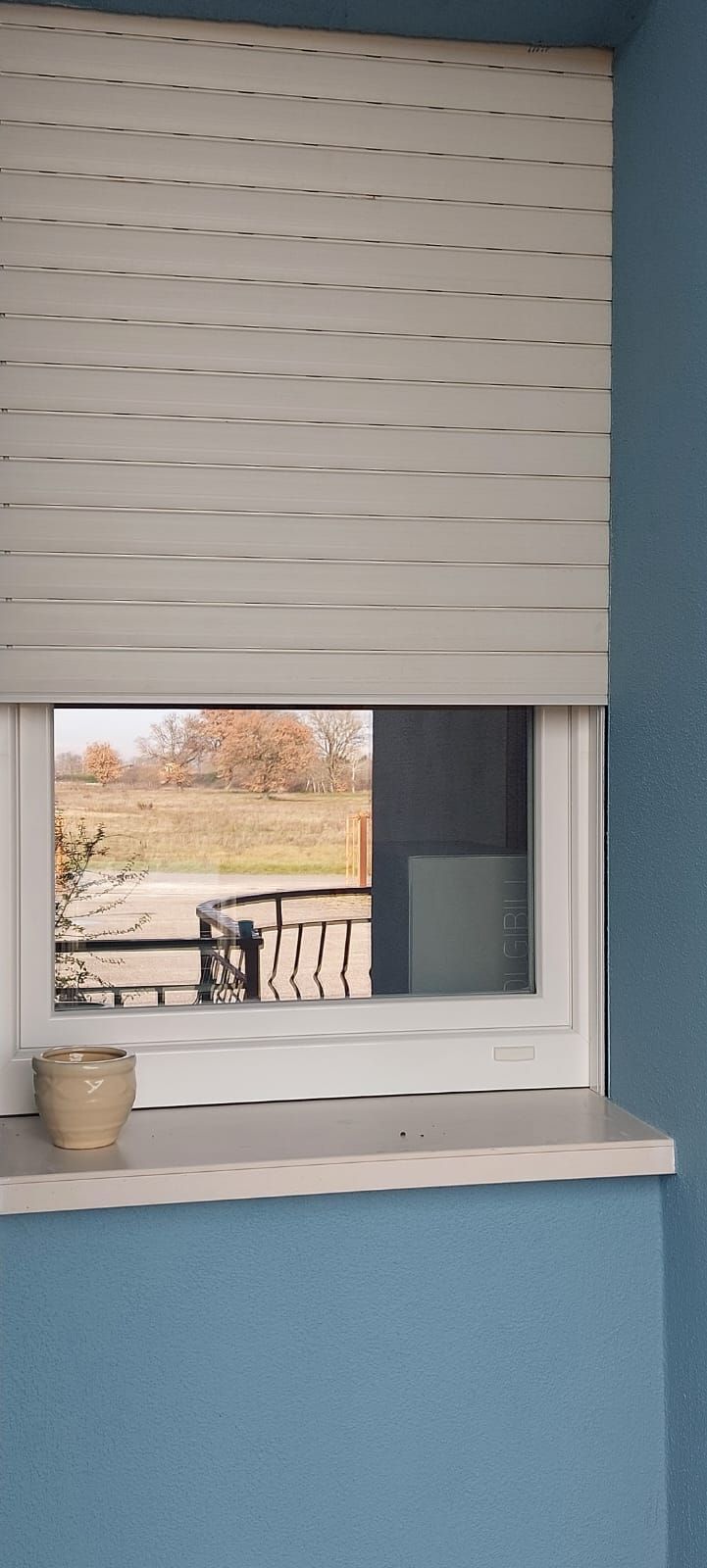 Tapparelle avvolgibili in PVC con paesaggio marino