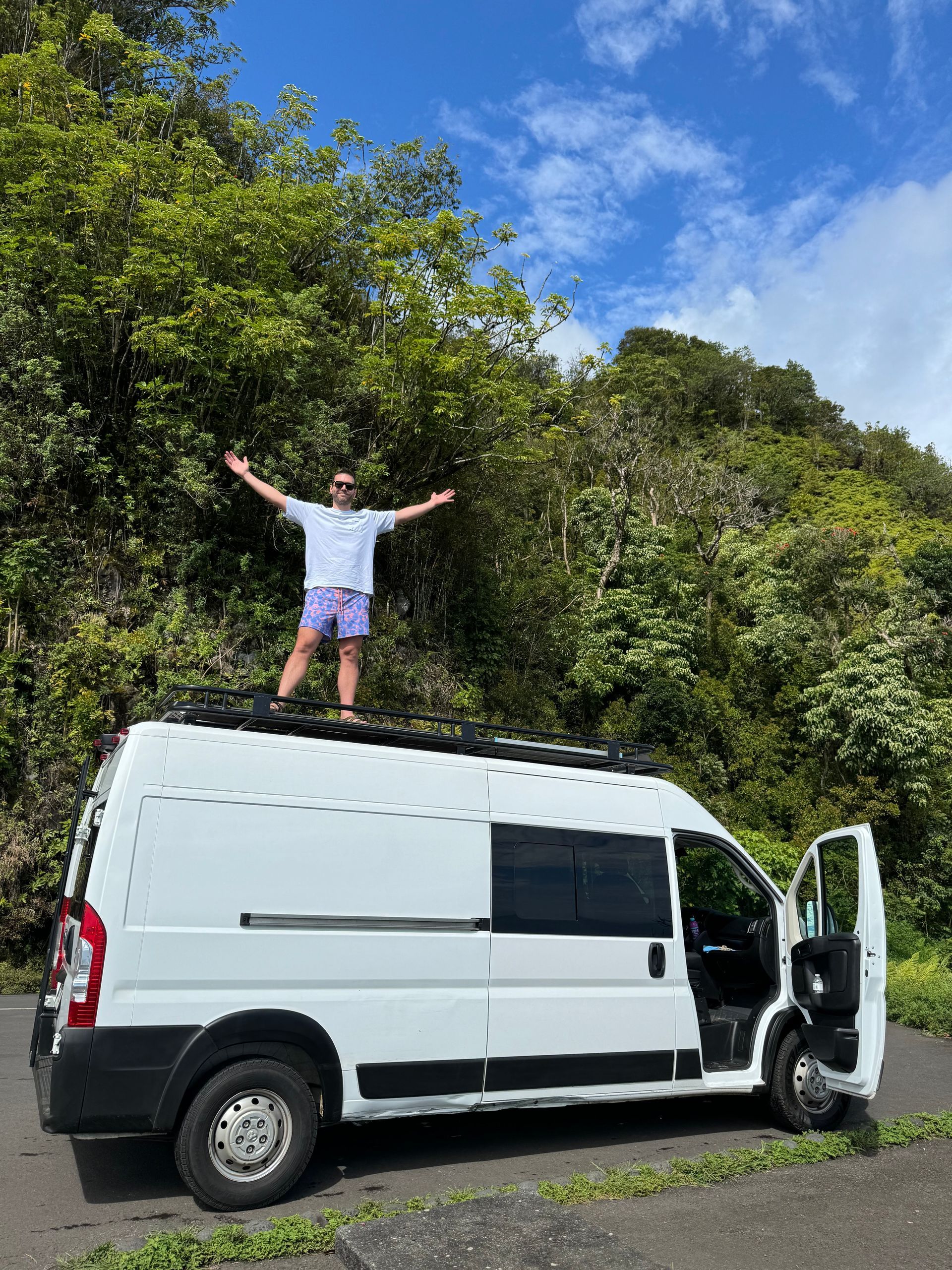 Mana Vans Hawaii Customers | Camper Van Rental in Maui, Hawaii