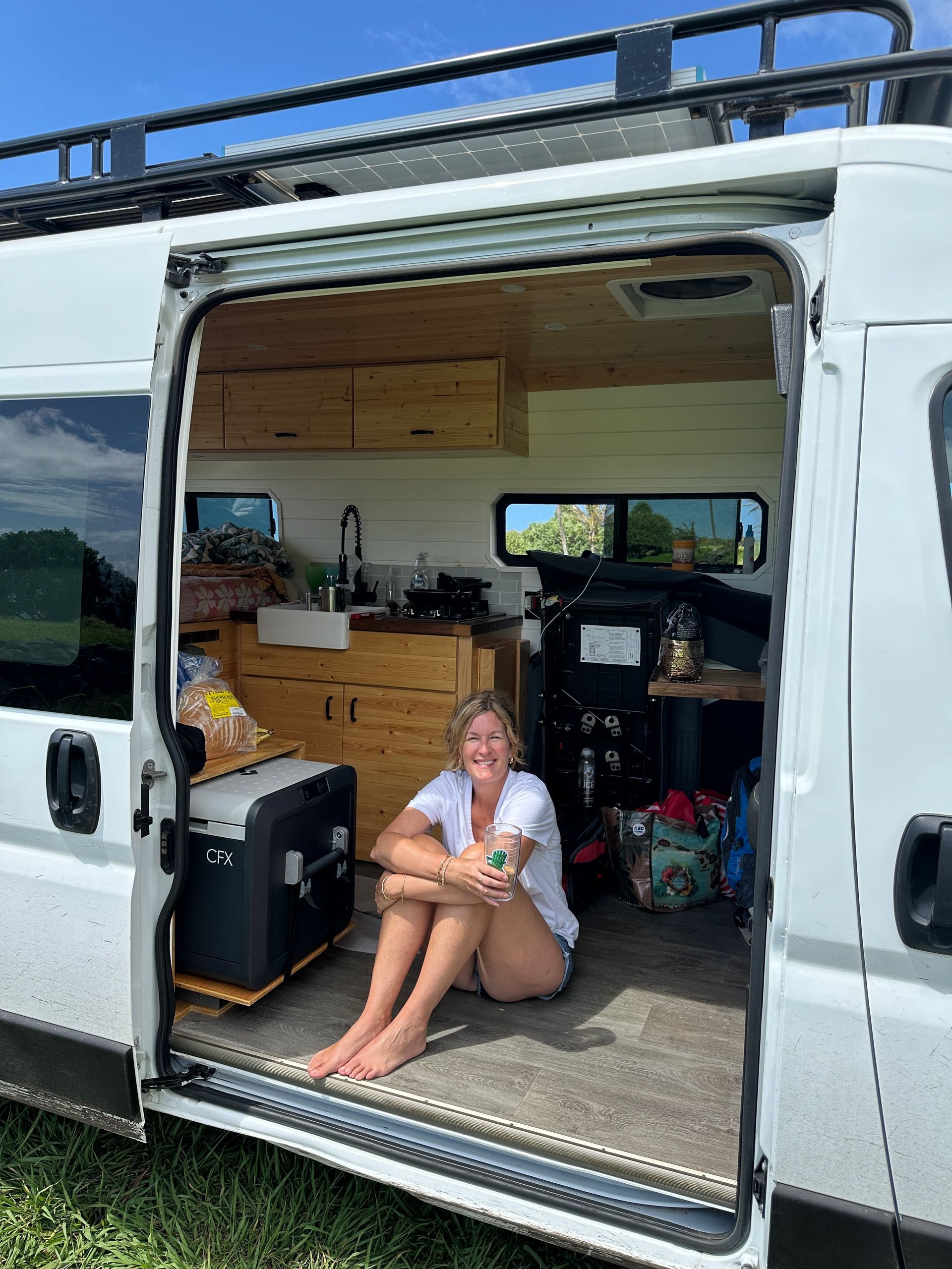 Mana Vans Hawaii Customers | Camper Van Rental in Maui, Hawaii