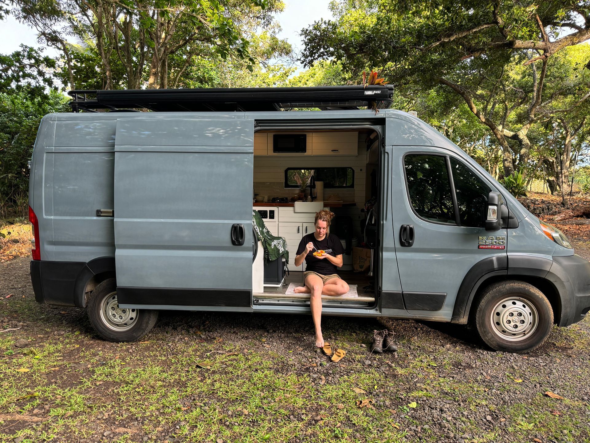 Mana Vans Hawaii Customers | Camper Van Rental in Maui, Hawaii