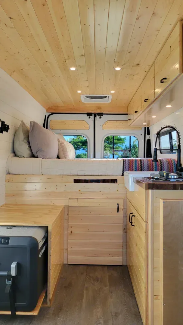 Camper Van rentals in Maui, HI