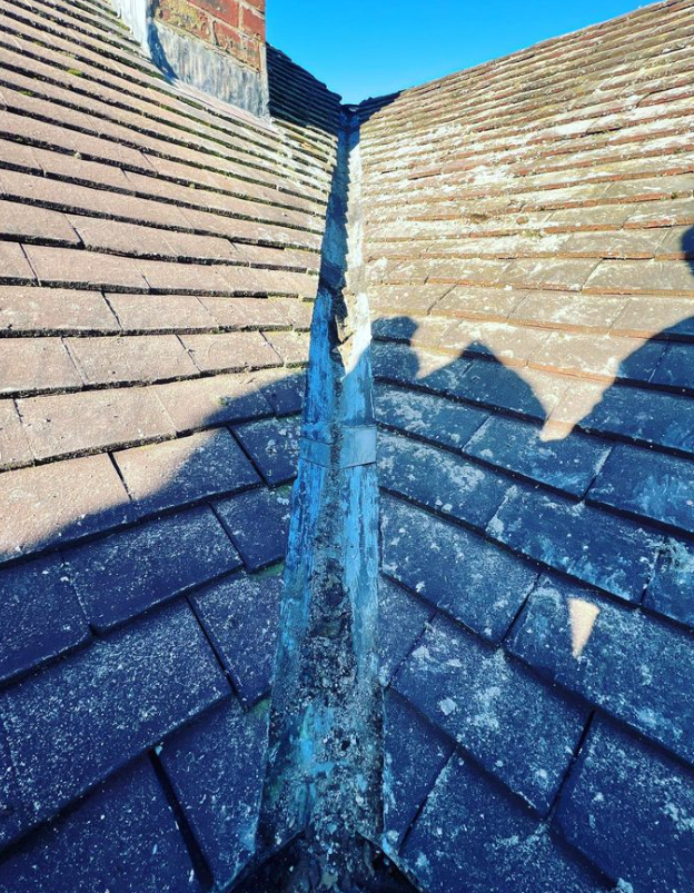 a picture of a lead roof valley