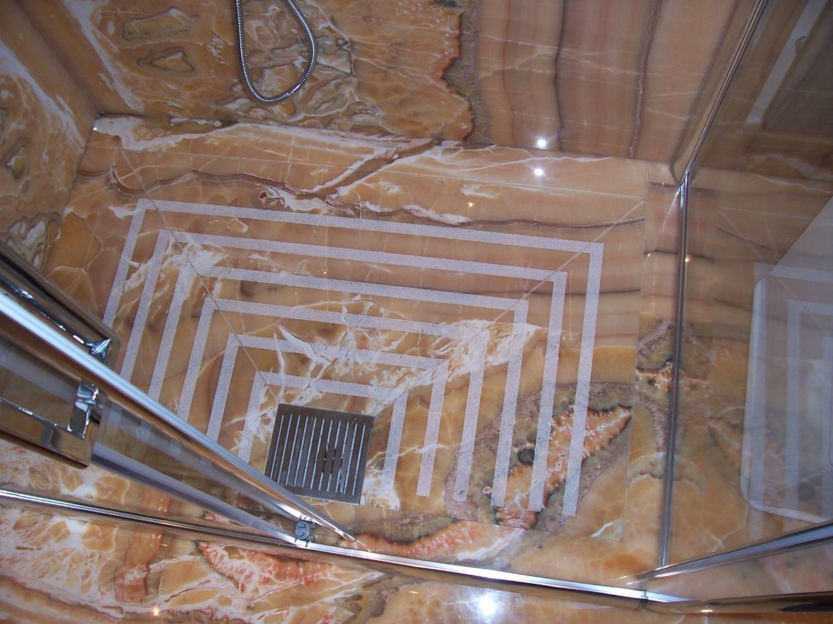 Piatto doccia in granito