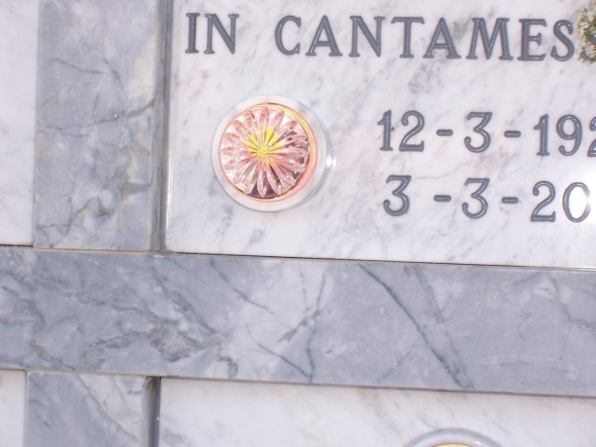 Lapide con incisione in marmo