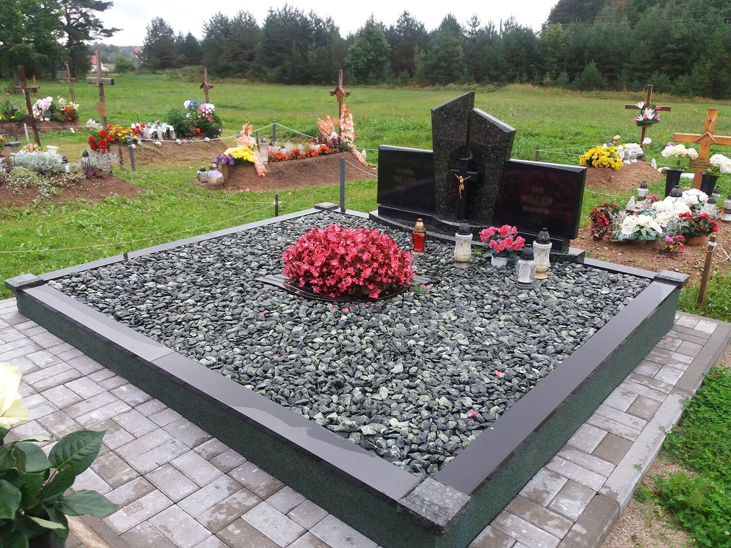 Nagrobki i inne wyroby