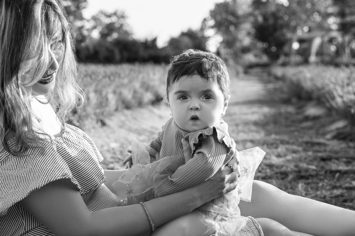 Natalie-DAngelo-Photography-Vancouver-BC-Canada-BlackWhite-Family-Portraits-Visual-Storyteller-baby-with-mom
