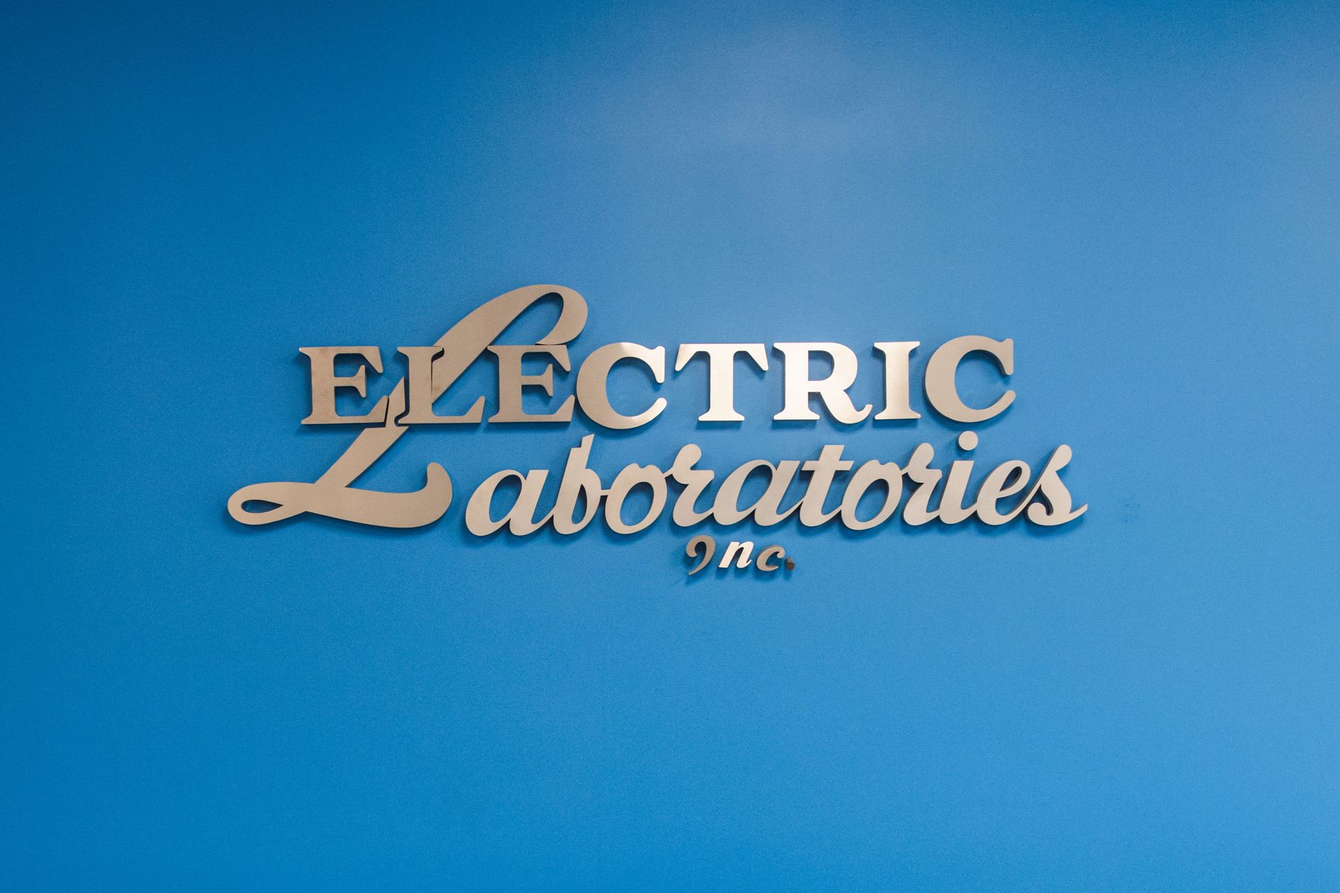 Electric Laboratories Complete Car Care Sign