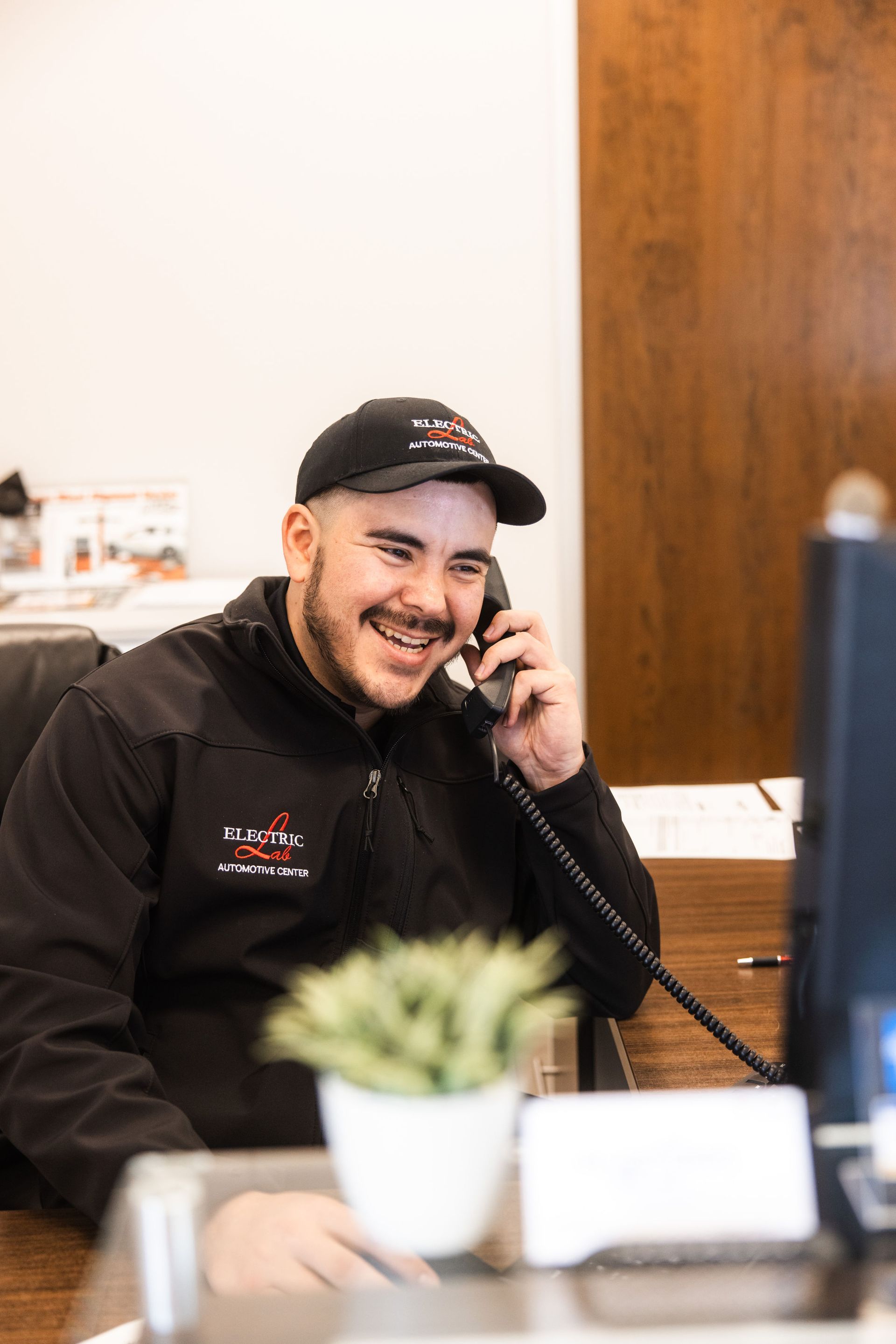 Our Service Advisor of Electric Laboratories Complete Car Care