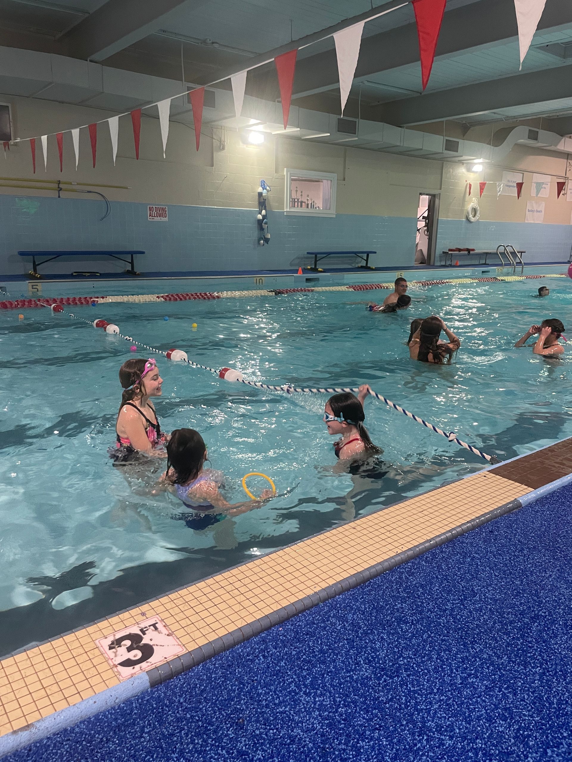 Barracudas Swim Team