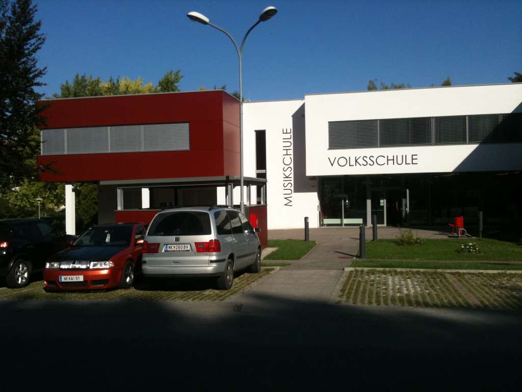 Volkshochschule Malerarbeiten
