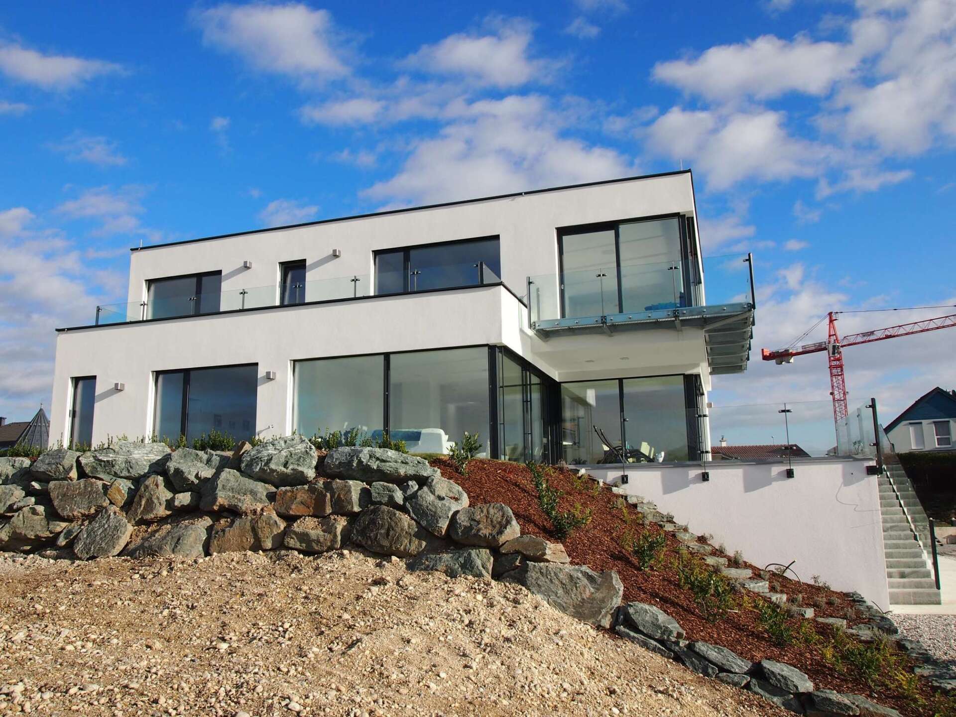 Heller Anstrich bei Wohnhaus