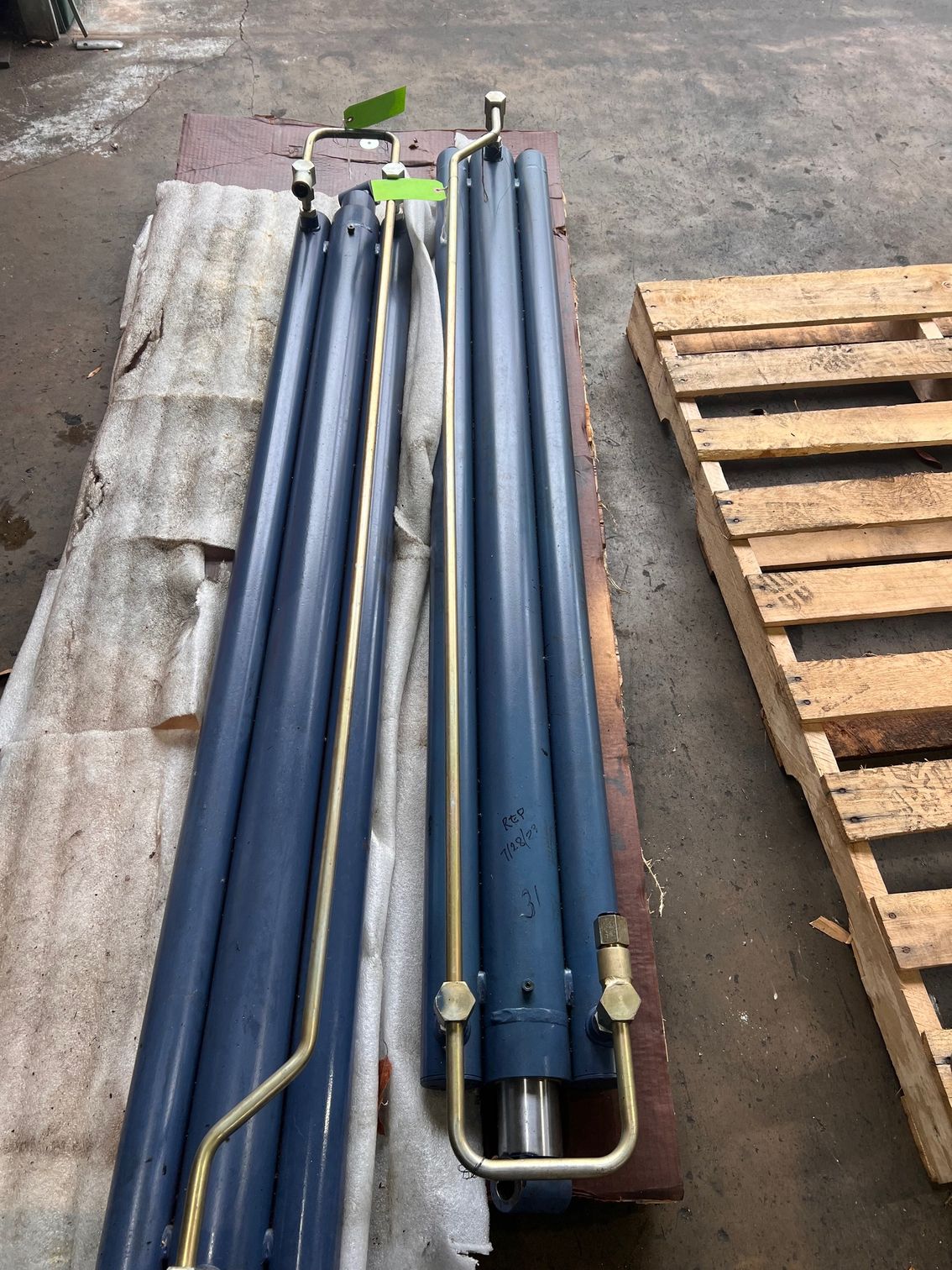 Repair and supply special cylinders