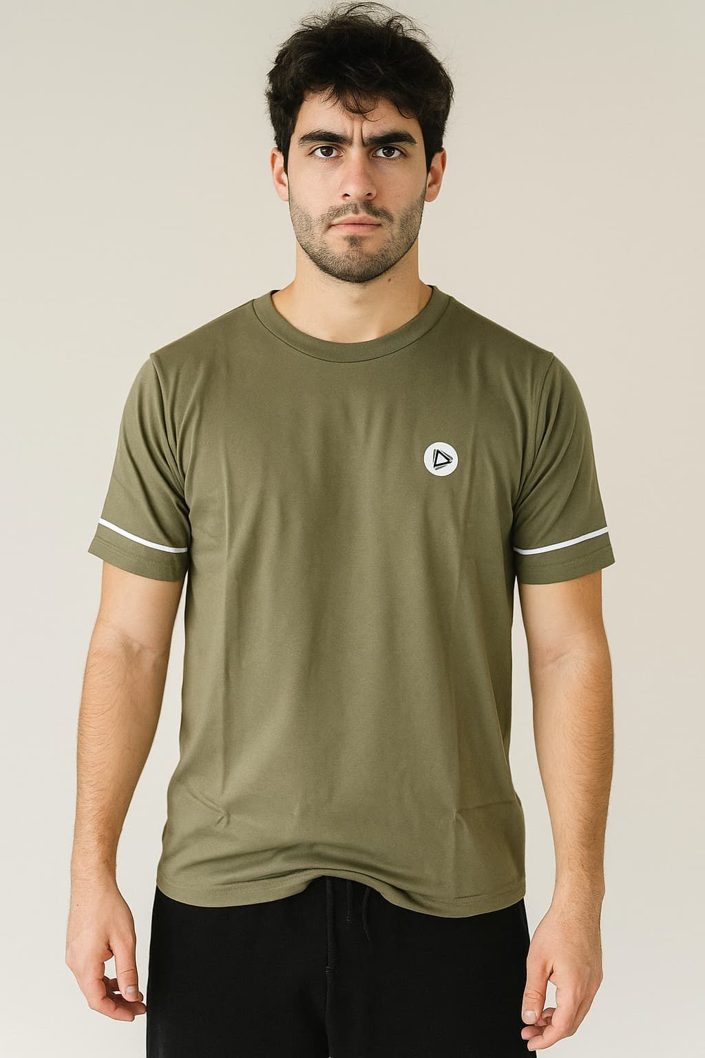 Remera verde militar