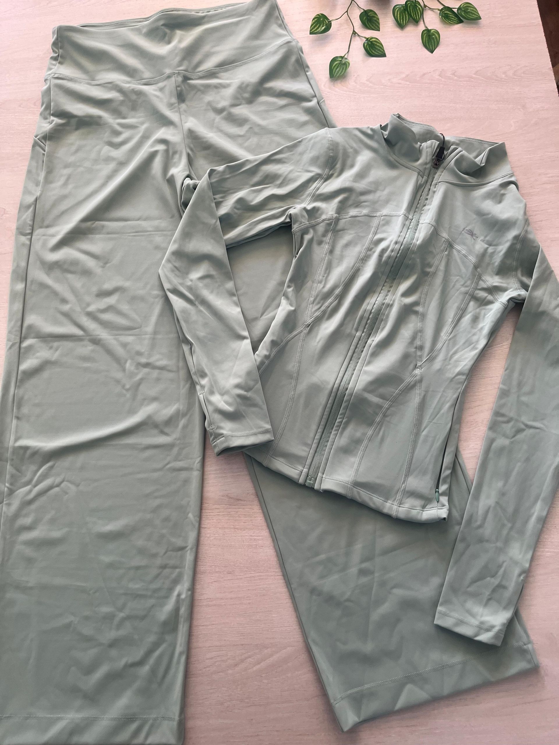 Conjunto Recto verde