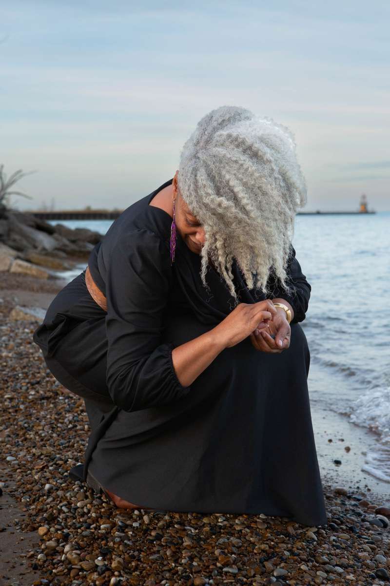 portrait of a woman on the lake in Chicago