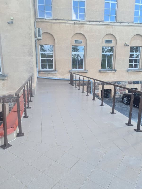 Tukuma pamatskolas tuneļa jumta platformas kapitālie būvdarbi | MJ projekts