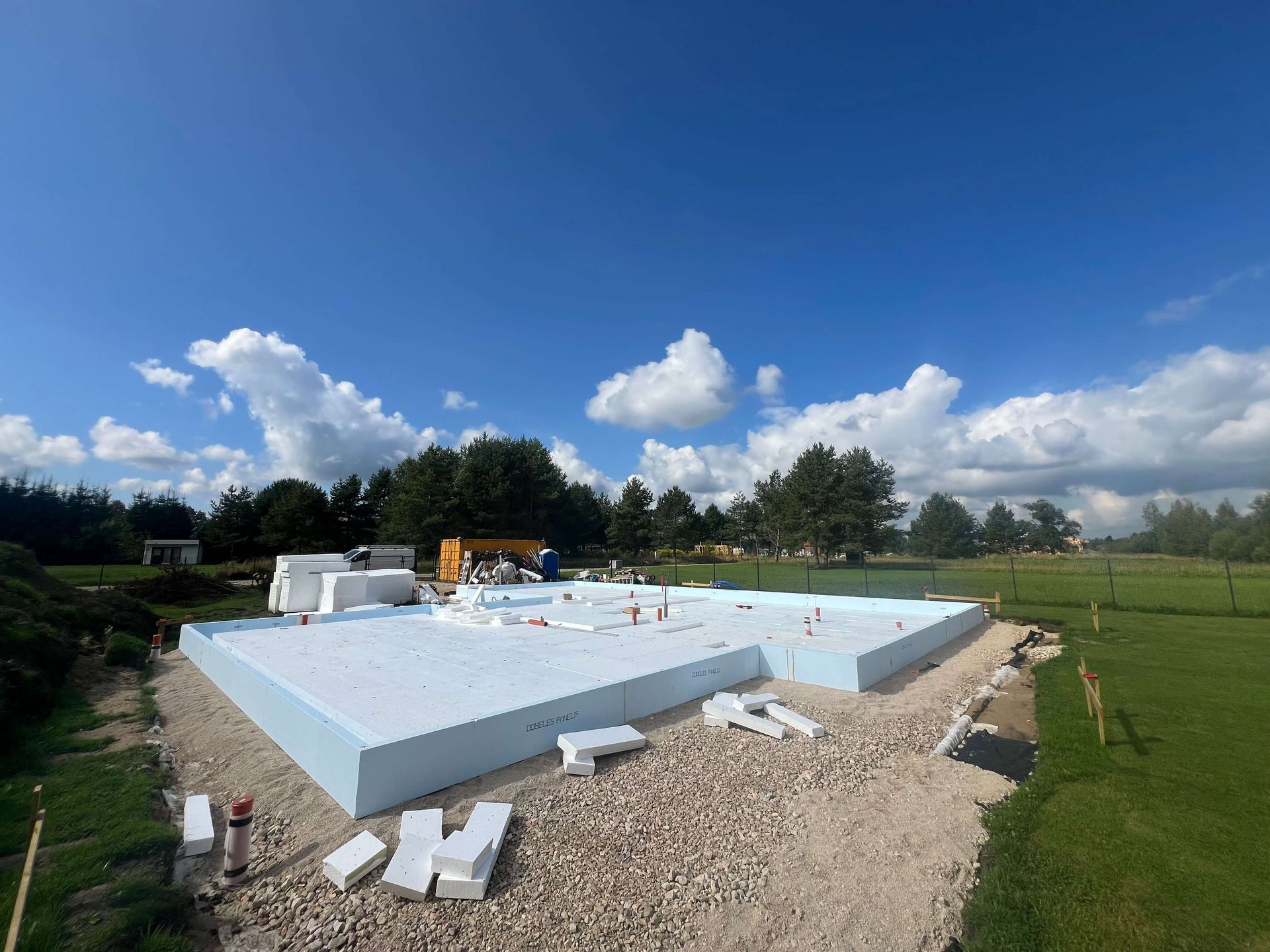 Zviedru pamatu plātnes izbūve