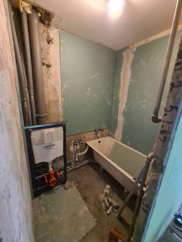 Vannas istabas kapitālais remonts | Būvniecības uzņēmuma  MJ projekts realizētie objekti