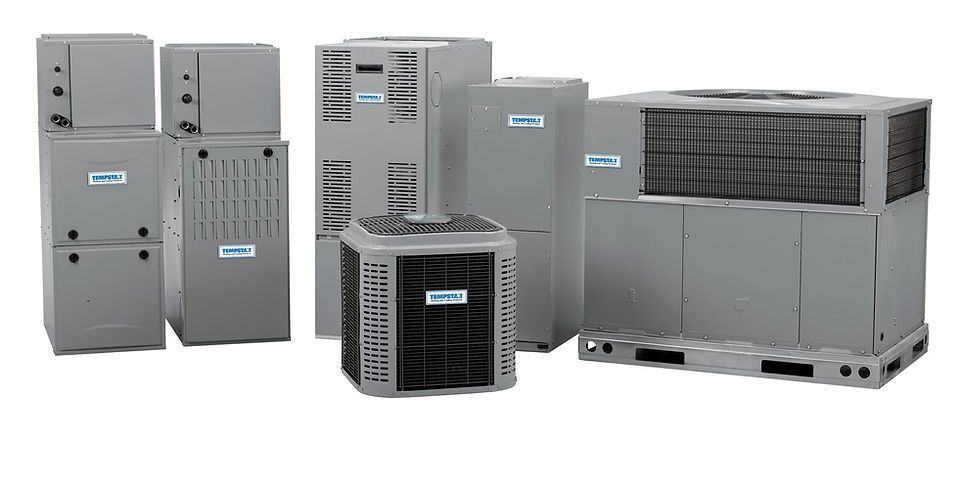 Un groupe de climatiseurs sont assis les uns à côté des autres sur un fond blanc.