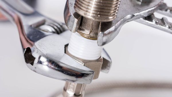 Fixing Faucet
