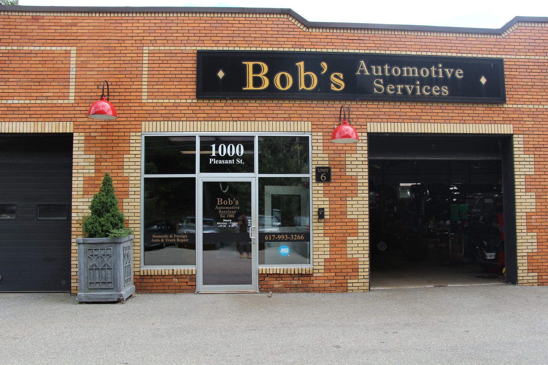 Shop Image | Bob's Automotive Services