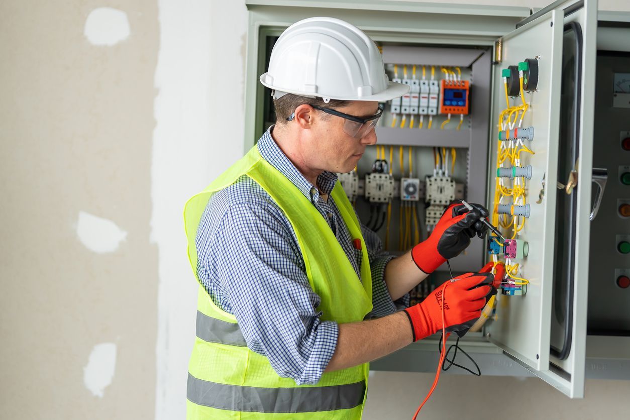 Installing a whole home surge protector in Fort Myers, FL