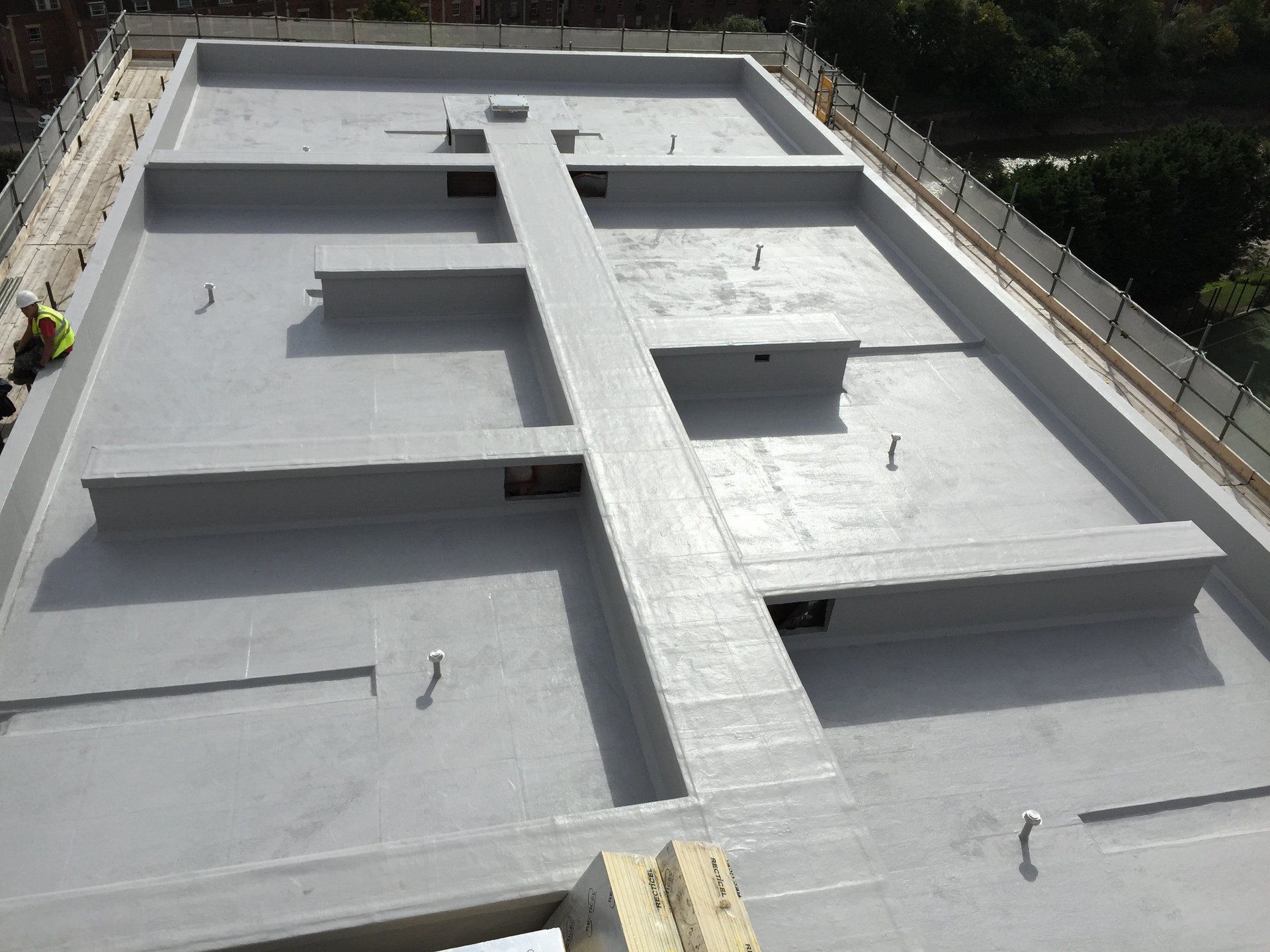 J R Flat Roofing UK Ltd 1