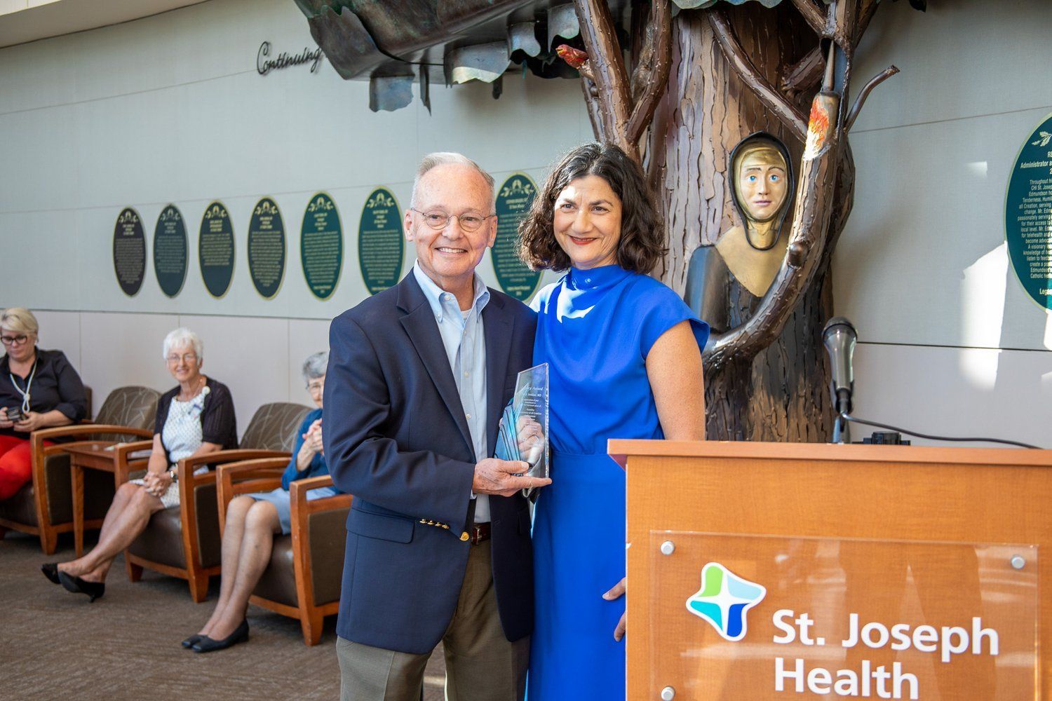 Legacy Award | Cancer Clinic