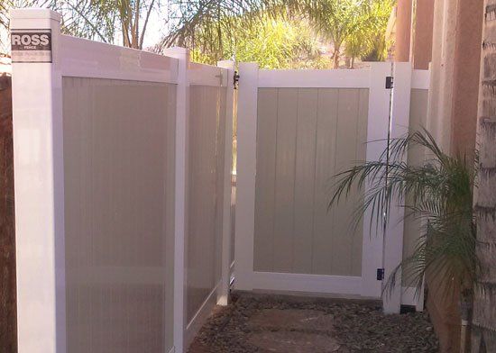 Brown new fence — Riverside, CA — Ross Fence Co