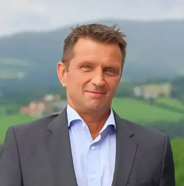 Mag. iur. Bernhard Blaschon