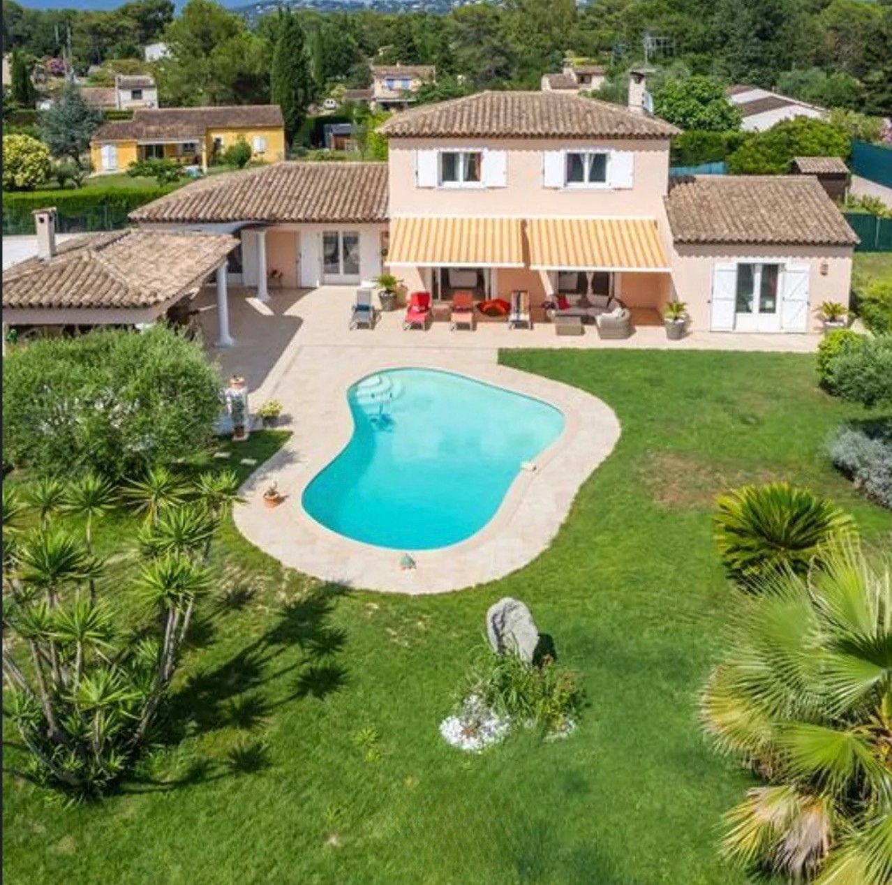 Villa im Hinterland von Cannes
