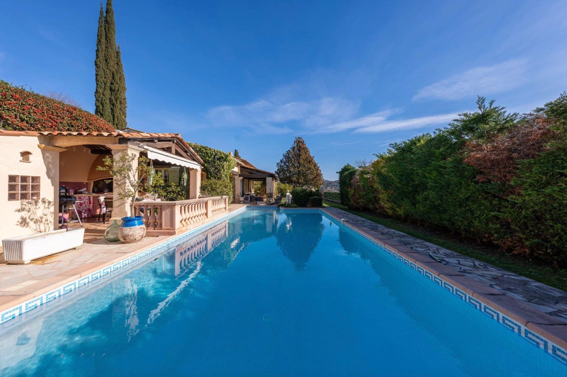 Villa im Hinterland von Cannes