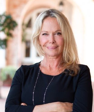Kim Boussard is our top agent for american and english speaking clients
