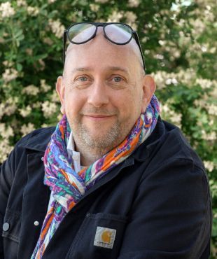 PAUL STIEFLER - interior design & renovations Our German interior architect Paul Stiefler is based in Nice and takes care of all your renovation projects.